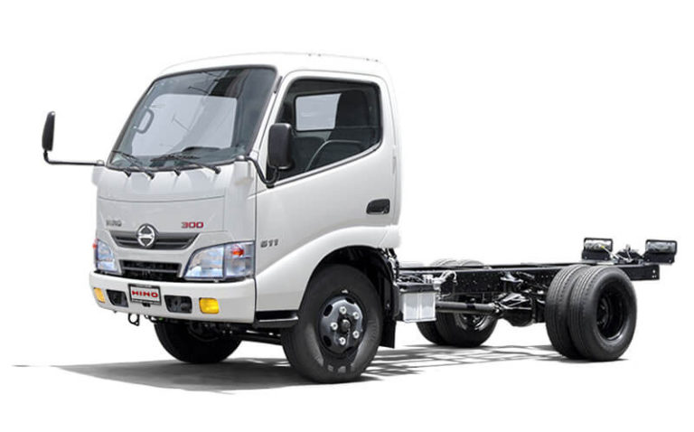 Hino 300 фара левая